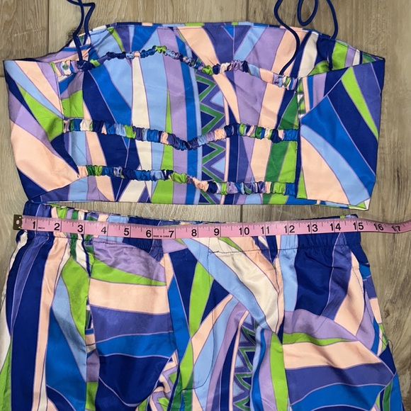 2 Piece Pants Sets in STOCK (S,M,L) - Picture 8 of 15